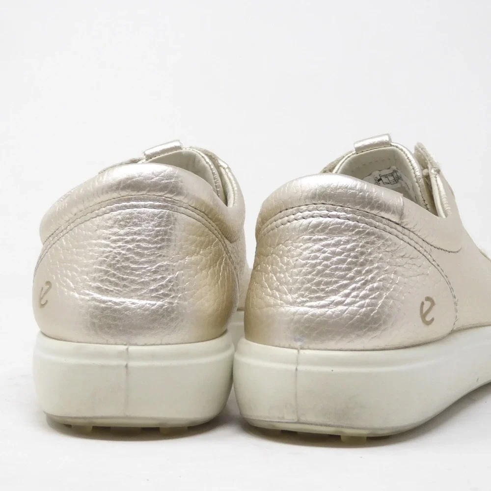 ECCO Womens Soft 7 Sneakers Gold Metallic Leather Lace Up Size 40 / 9-9.5
